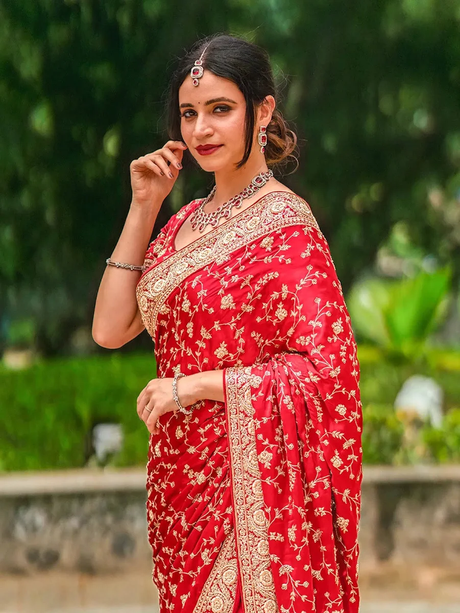 Royal Bridal Wedding Saree — gallery